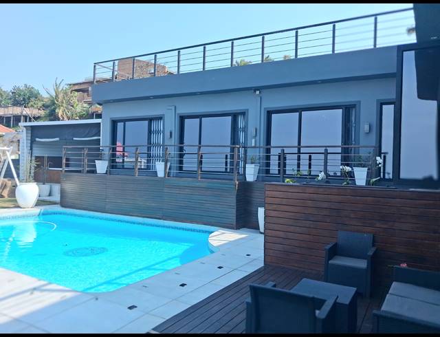 5 BEDROOM HOUSE FOR SALE IN BLUFF
